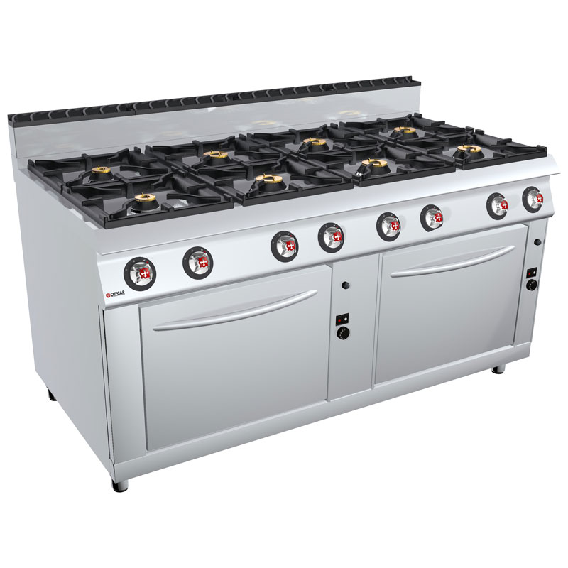 Cucina professionale gas 8 fuochi, forno gas GN2/1 e vano